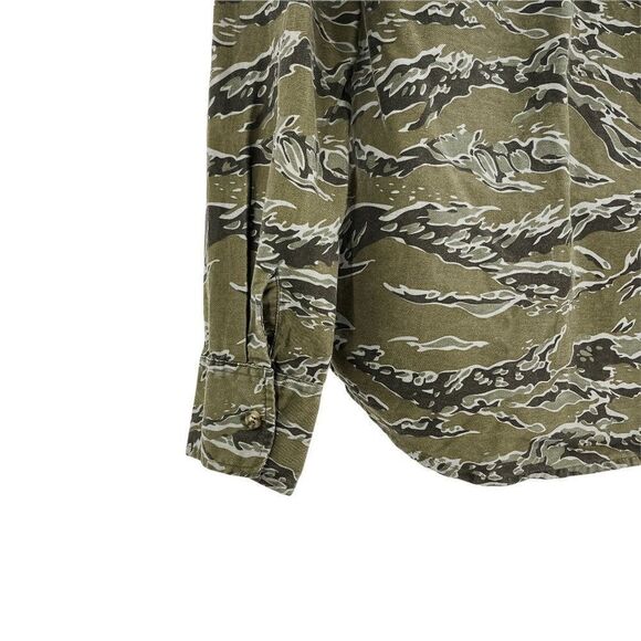 Hurley Camo Long Sleeve Button Down Hooded Shacket Jacket Shirt - Picture 5 of 10
